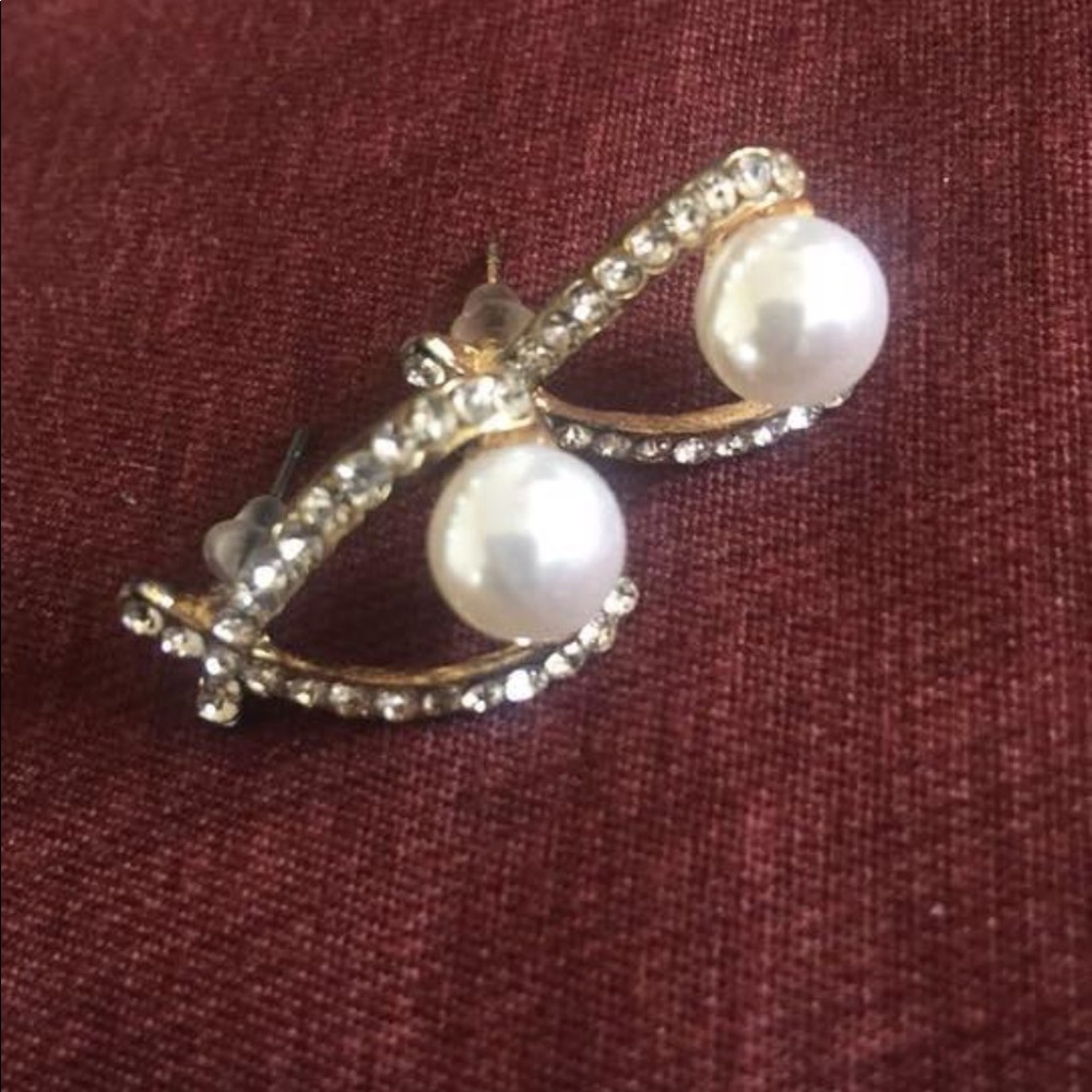 Pearldrop Earrings